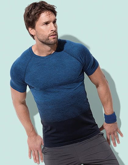 Seamless Raglan Flow T-Shirt